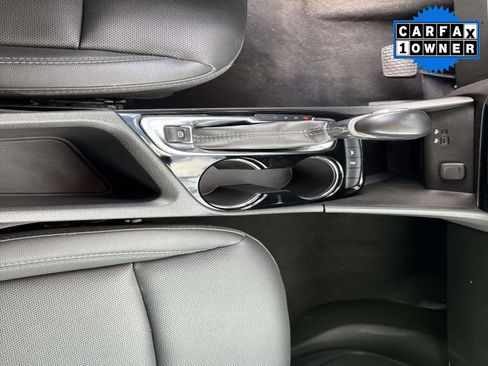 Certified 2024 Buick Encore GX Sport Touring image 31