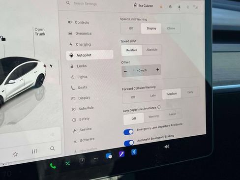 Used 2022 Tesla Model 3 Standard Range image 27