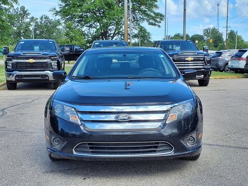Used 2012 Ford Fusion SE FWD image 2