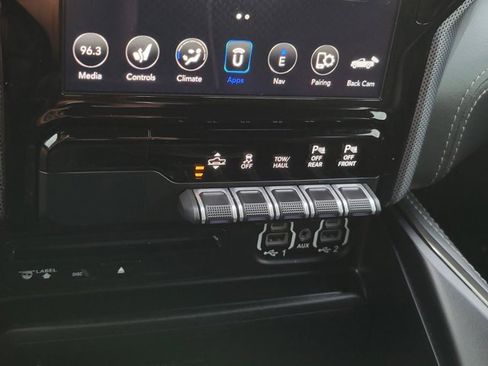 Used 2019 RAM 1500 Limited w/ Advanced Safety Group image 31