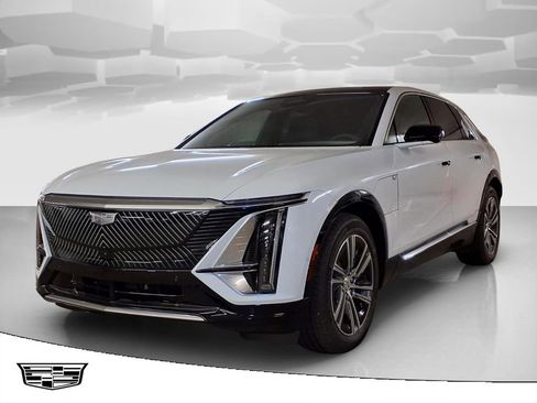 New 2026 Cadillac Lyriq Premium Luxury AWD/4WD image 1