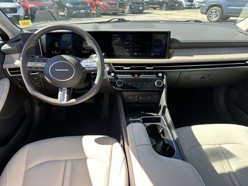 Used 2024 Hyundai Sonata SEL FWD image 11
