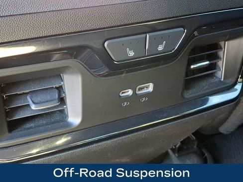 Used 2022 GMC Sierra 1500 AT4 w/ AT4 Preferred Package image 14