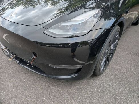 Used 2023 Tesla Model Y Performance AWD/4WD image 7