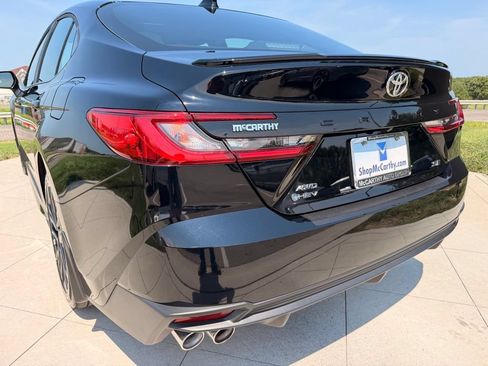 Used 2025 Toyota Camry SE AWD/4WD image 36