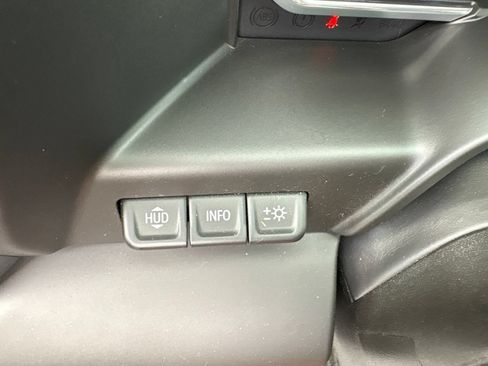 Used 2025 GMC Sierra 1500 Denali Ultimate AWD/4WD image 11