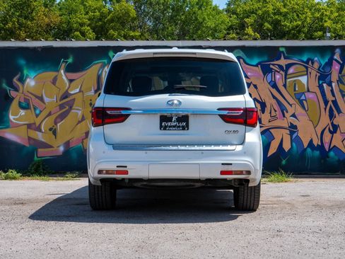 Used 2018 INFINITI QX80 4WD w/ Deluxe Technology Package image 13