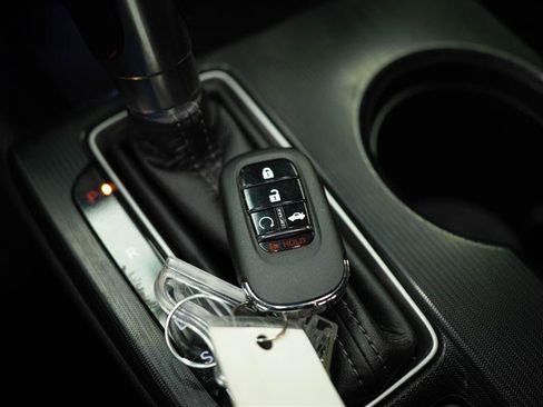 Used 2022 Honda Civic EX-L image 25