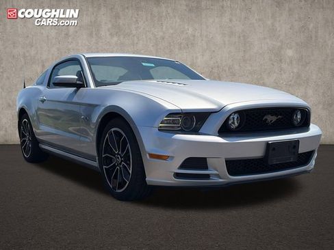 Used 2014 Ford Mustang GT Premium RWD image 1