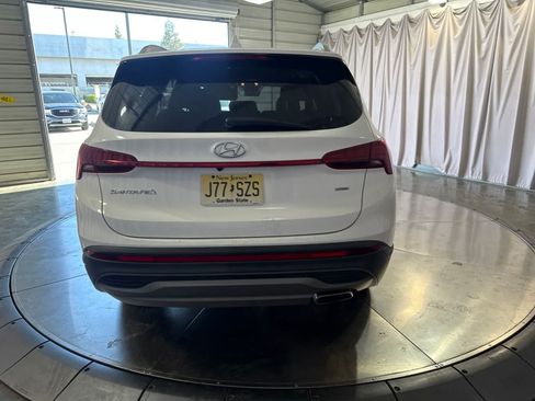Used 2023 Hyundai Santa Fe SEL AWD/4WD image 6