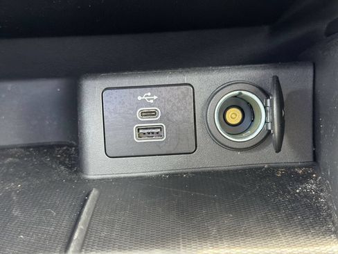 Used 2024 Ford Escape Active AWD/4WD image 31
