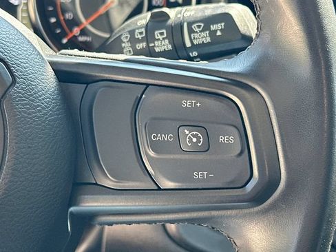 Used 2022 Jeep Wrangler Unlimited Sport AWD/4WD image 28