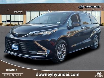 Used 2023 Toyota Sienna XLE