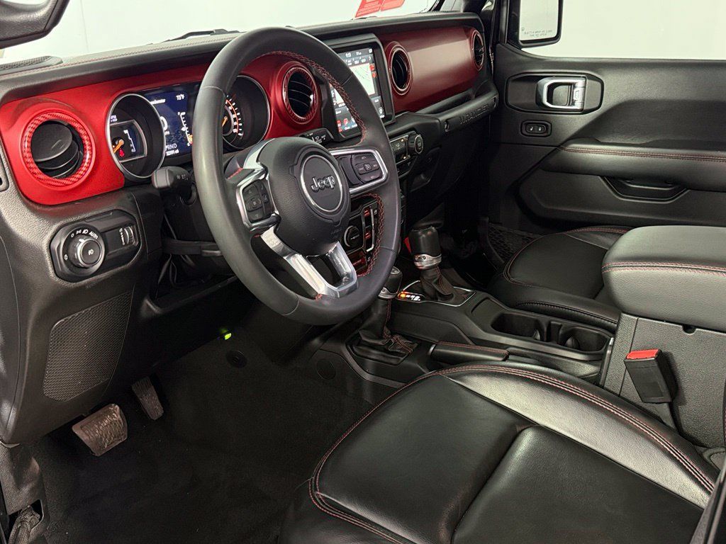 Used 2023 Jeep Wrangler Unlimited Rubicon AWD/4WD image 14