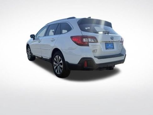 Used 2019 Subaru Outback 2.5i Touring AWD/4WD image 7
