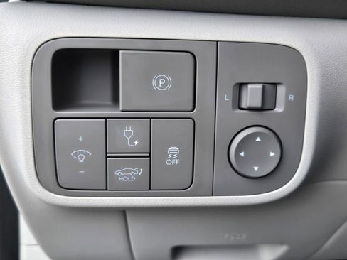 Used 2023 Hyundai Ioniq 6 SEL image 24