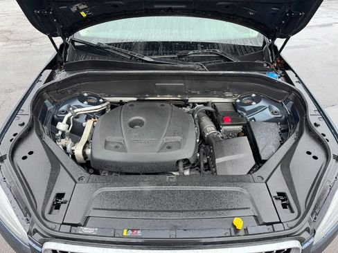 Used 2021 Volvo XC90 T6 Momentum image 26