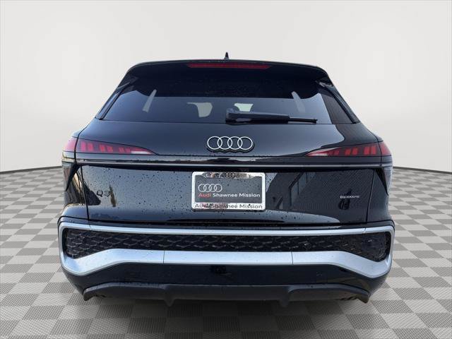 New 2026 Audi Q3 quattro 2.0T AWD/4WD image 4