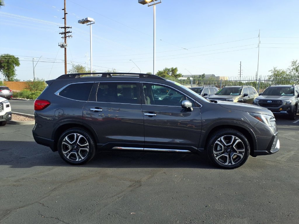 Certified 2023 Subaru Ascent Touring AWD/4WD image 10