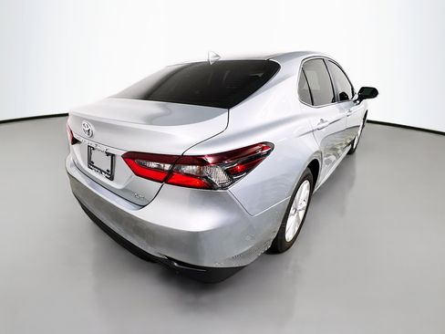 Used 2024 Toyota Camry LE w/ Convenience Package FWD image 4