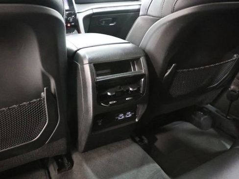 Used 2023 Jeep Grand Cherokee Altitude AWD/4WD image 30