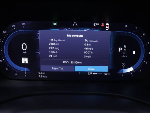 Certified 2023 Volvo XC60 B5 Plus image 25