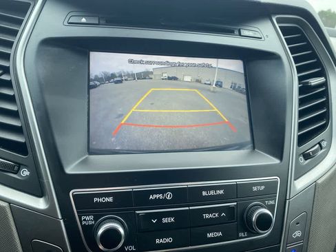 Used 2018 Hyundai Santa Fe Sport w/ 2.4L Value Package 02 image 16