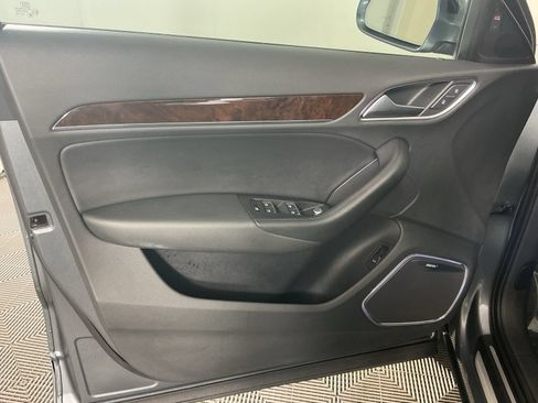 Used 2016 Audi Q3 2.0T Prestige AWD/4WD image 13