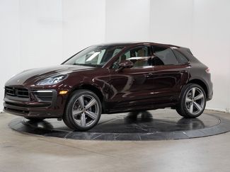 Used 2024 Porsche Macan image 1