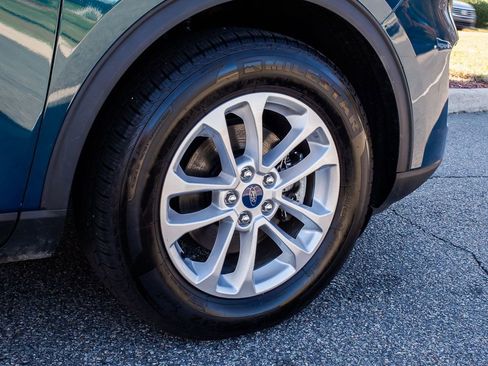 Used 2020 Ford Escape SE image 8