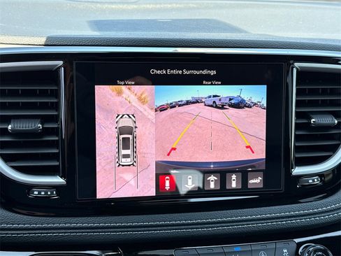 New 2025 Chrysler Pacifica Select w/ Uconnect Theater Family Group image 30