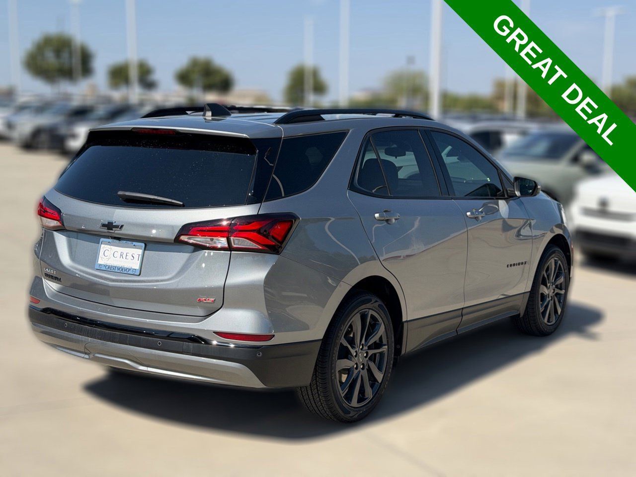 Used 2024 Chevrolet Equinox RS w/ RS Leather Package FWD image 8