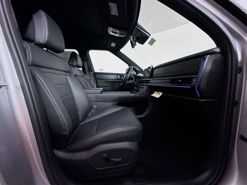 New 2025 Hyundai Santa Fe Calligraphy AWD/4WD image 47