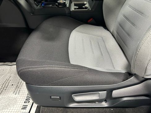 Used 2025 Toyota 4Runner TRD Off-Road image 13