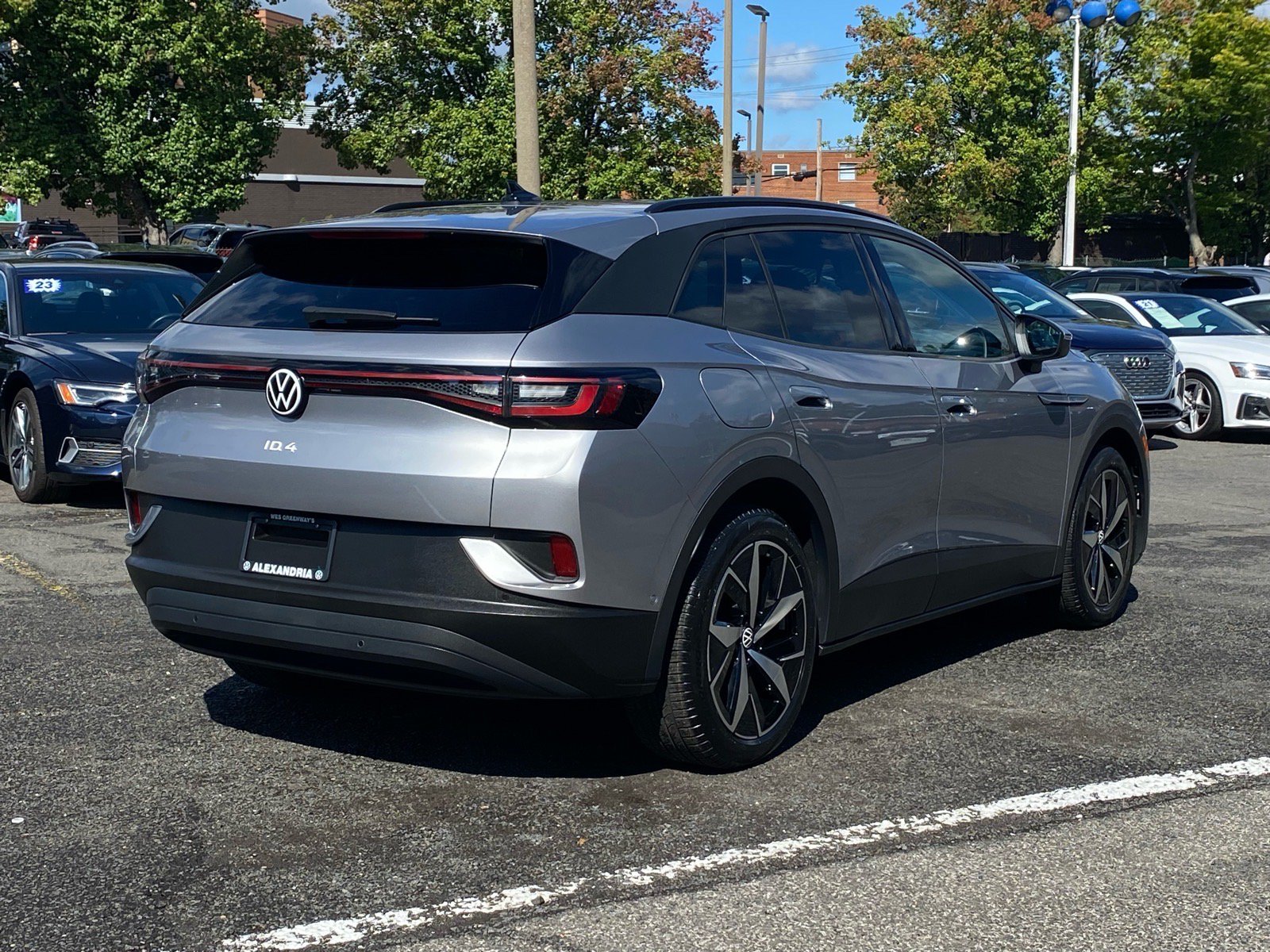 Certified 2023 Volkswagen ID.4 Pro S RWD image 3