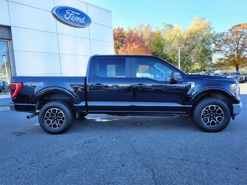 Used 2022 Ford F150 XLT image 6