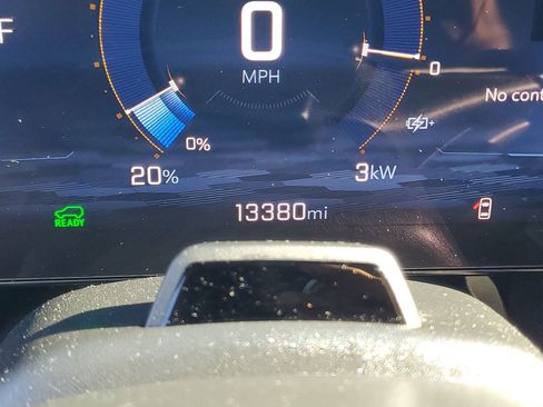 Used 2024 Chevrolet Equinox EV RS image 28