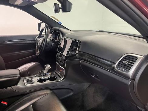 Used 2021 Jeep Grand Cherokee Limited AWD/4WD image 11