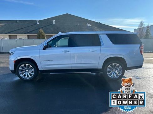 Certified 2024 Chevrolet Suburban Premier image 2