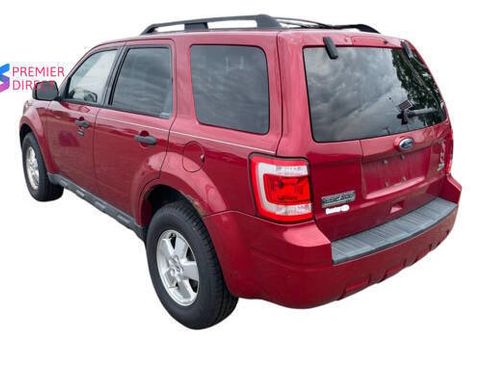 Used 2010 Ford Escape XLT AWD/4WD image 3