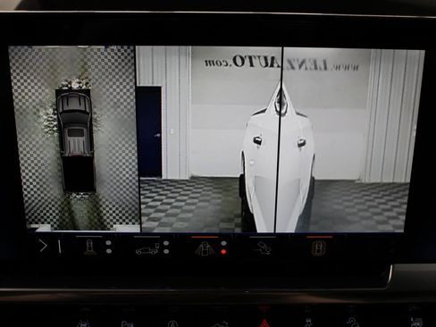 Used 2024 Chevrolet Silverado 1500 LT Trail Boss image 20