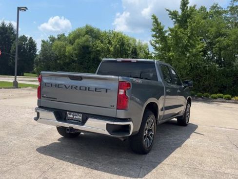 Used 2021 Chevrolet Silverado 1500 LT w/ Bed Protection Package AWD/4WD image 8