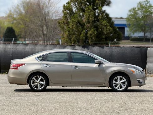 Used 2013 Nissan Altima 2.5 SV w/ 2.5SV Convenience Pkg image 7