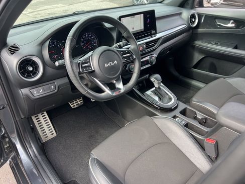 Used 2023 Kia Forte GT-Line w/ GT-Line Premium Package image 15