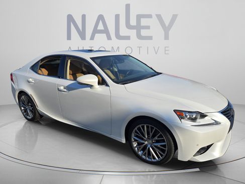 Used 2016 Lexus IS 200t w/ Navigation System Package RWD image 7