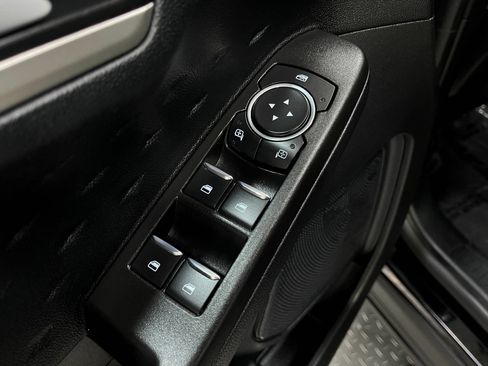 Used 2020 Ford Escape SEL FWD image 14