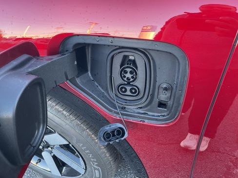 New 2025 Honda Prologue Touring image 12