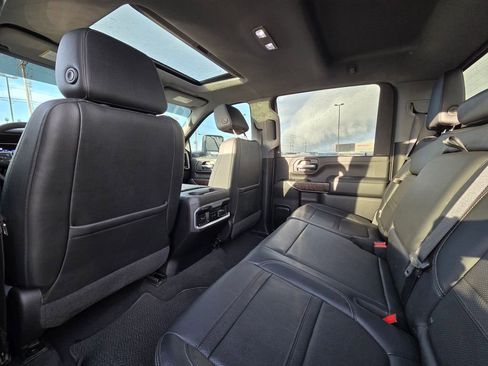 Used 2022 GMC Sierra 2500 Denali w/ Denali Ultimate Package image 27