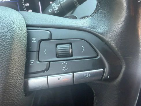 Used 2023 Cadillac XT4 Premium Luxury w/ Cold Weather Package AWD/4WD image 12