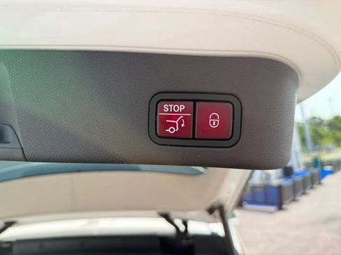 Used 2017 Mercedes-Benz GLE 350 4MATIC image 27